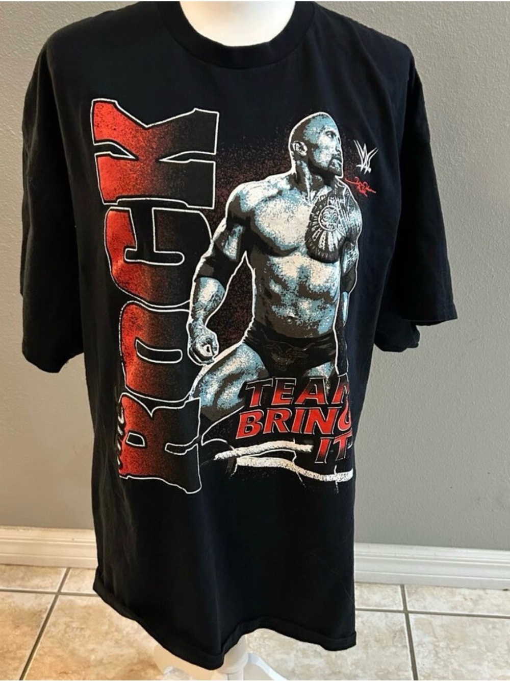 WWE The Rock “Team Bring It” Graphic T-Shirt – 2X (Ripple Junction)
